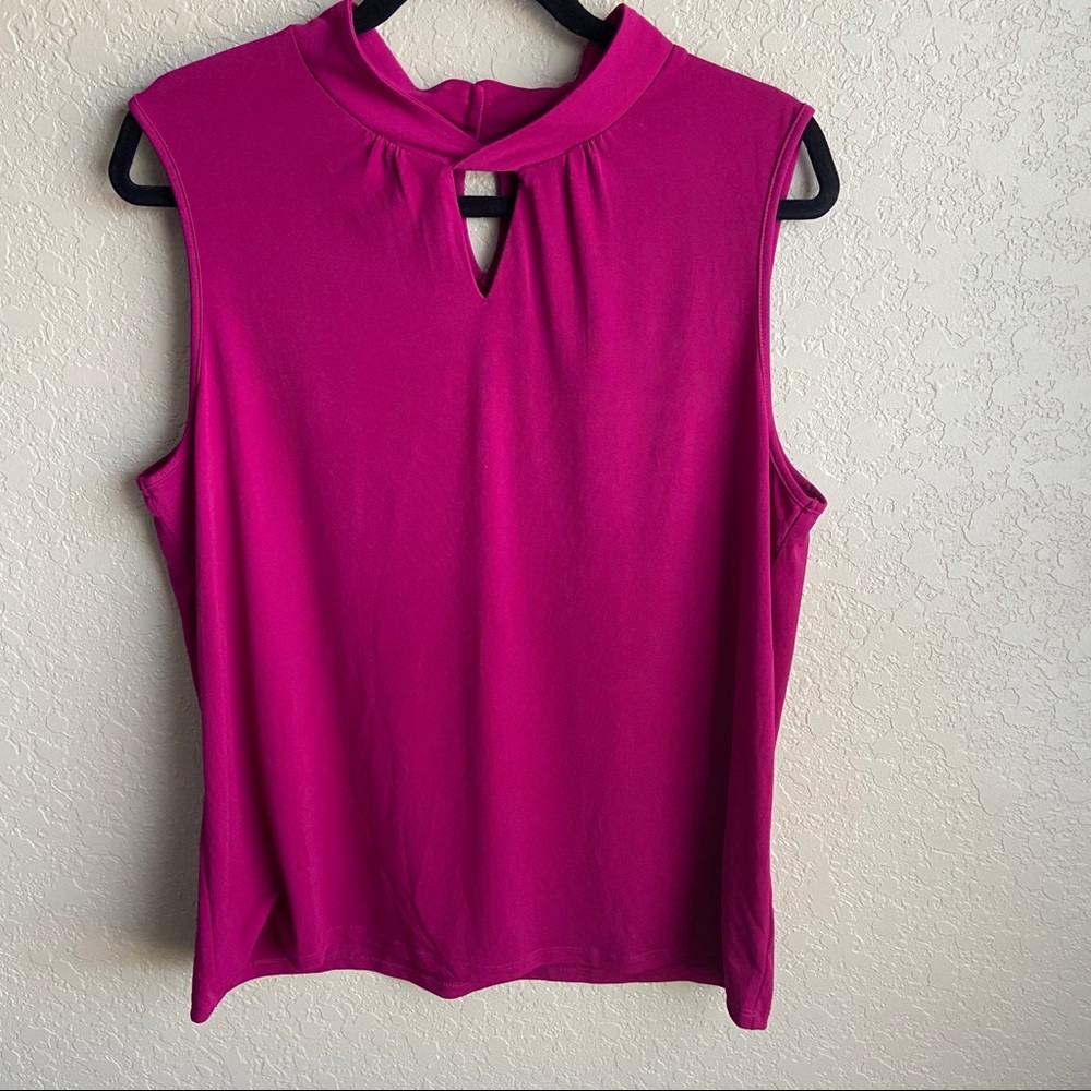 Anne Klein Fucshia Keyhole Sleeveless Blouse